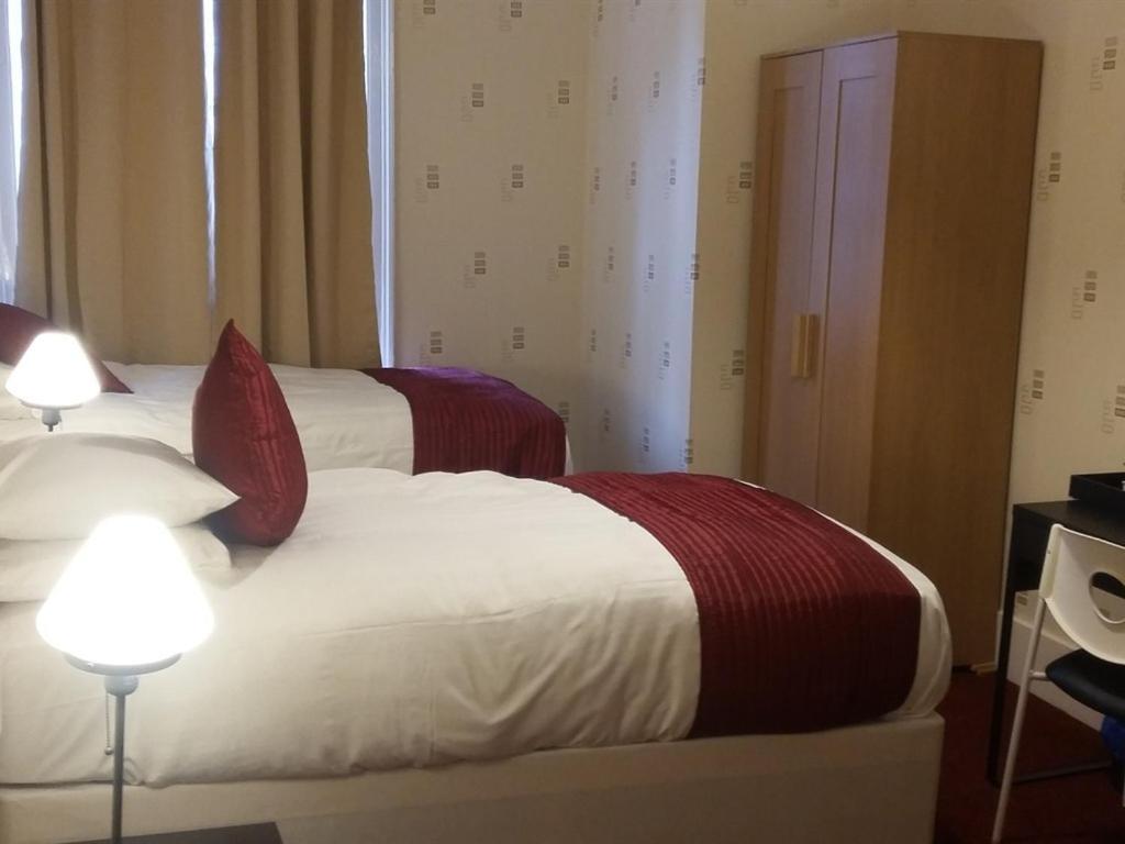 Garth Hotel Лондон Екстериор снимка