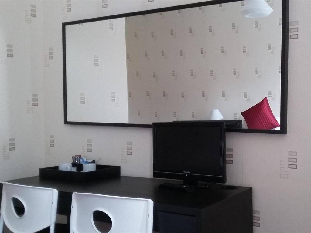 Garth Hotel Лондон Екстериор снимка