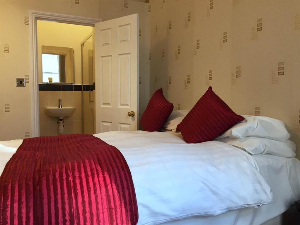 Garth Hotel Лондон Екстериор снимка
